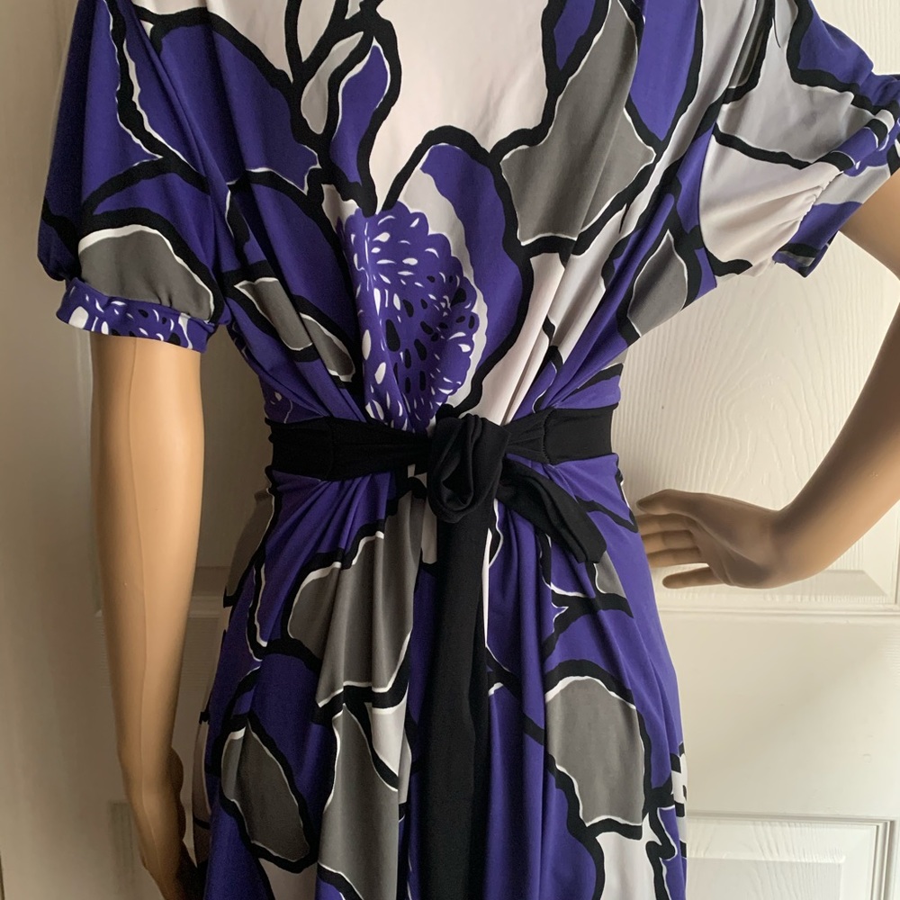 Gray and Purple Flower Shirt - Picture 11 of 16